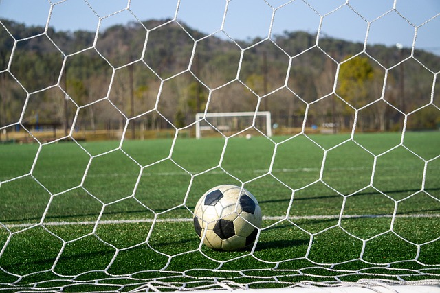 来者不善，柔佛新山马来超9场全胜，打入48球仅丢3球